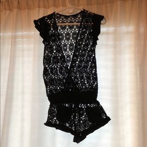 Women’s swimsuit coverup